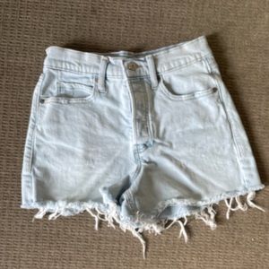Sky high a line shorts